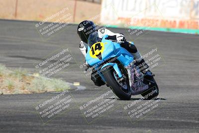 media/Jun-04-2022-WERA (Sat) [[b852bbbd55]]/Practice Races/3-600cc novices/